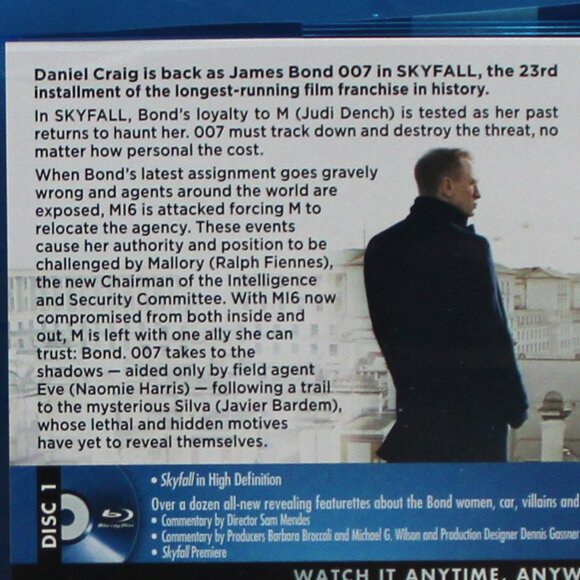 Skyfall 2 Disc Set - Disc 1) Blu-Ray Disc 2) DVD in Case With Outer Sleeve - Picture 6 of 6